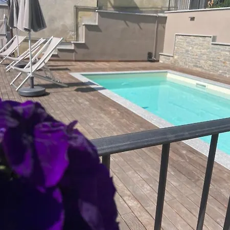 Casa Del Maestro-appartamenti D'arte * Dogliani