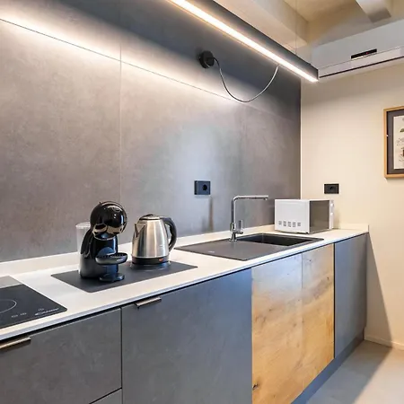 Casa Del Maestro-appartamenti D'arte * ドリアーニ