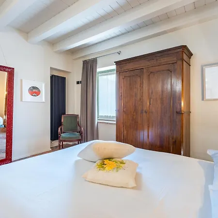 Apartment Casa Del Maestro-appartamenti D'arte *