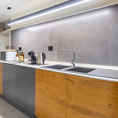 Casa Del Maestro-appartamenti D'arte *