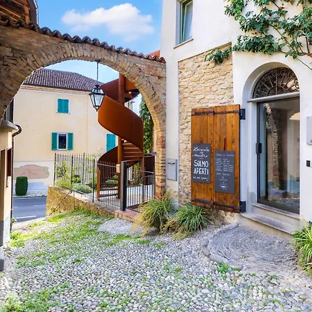 Casa Del Maestro-appartamenti D'arte アパート *